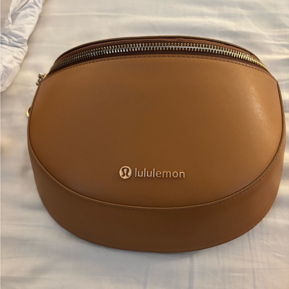 lululemon Leather Alternative Saddle Crossbody Bag 2L Tan
